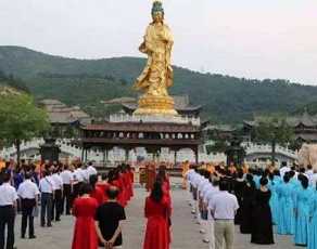 超度法会为什么要在寺院里